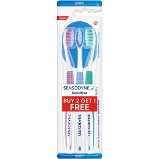 Sensodyne Toothbrush: Sensitive tooth brush with soft rounded bristles for adults, 3 pieces (Manual,